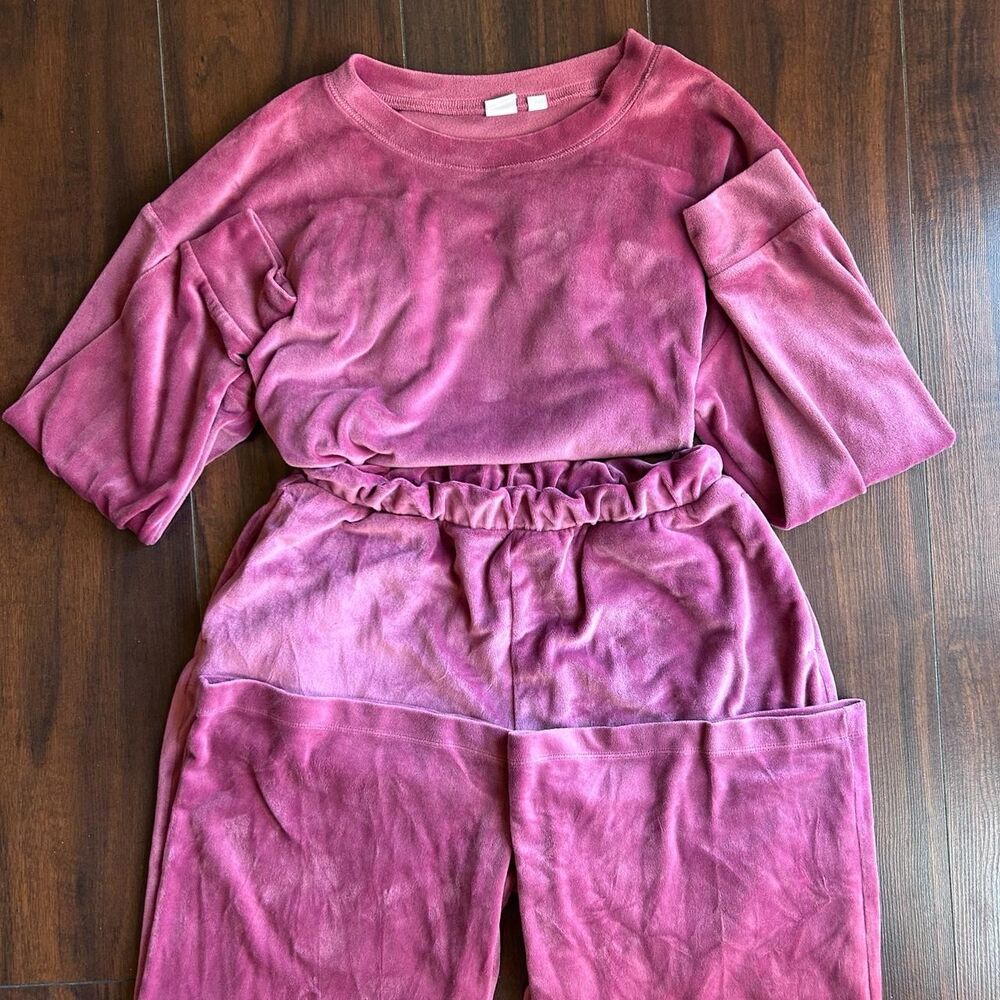 Gap Pink Velvet Lounge Set